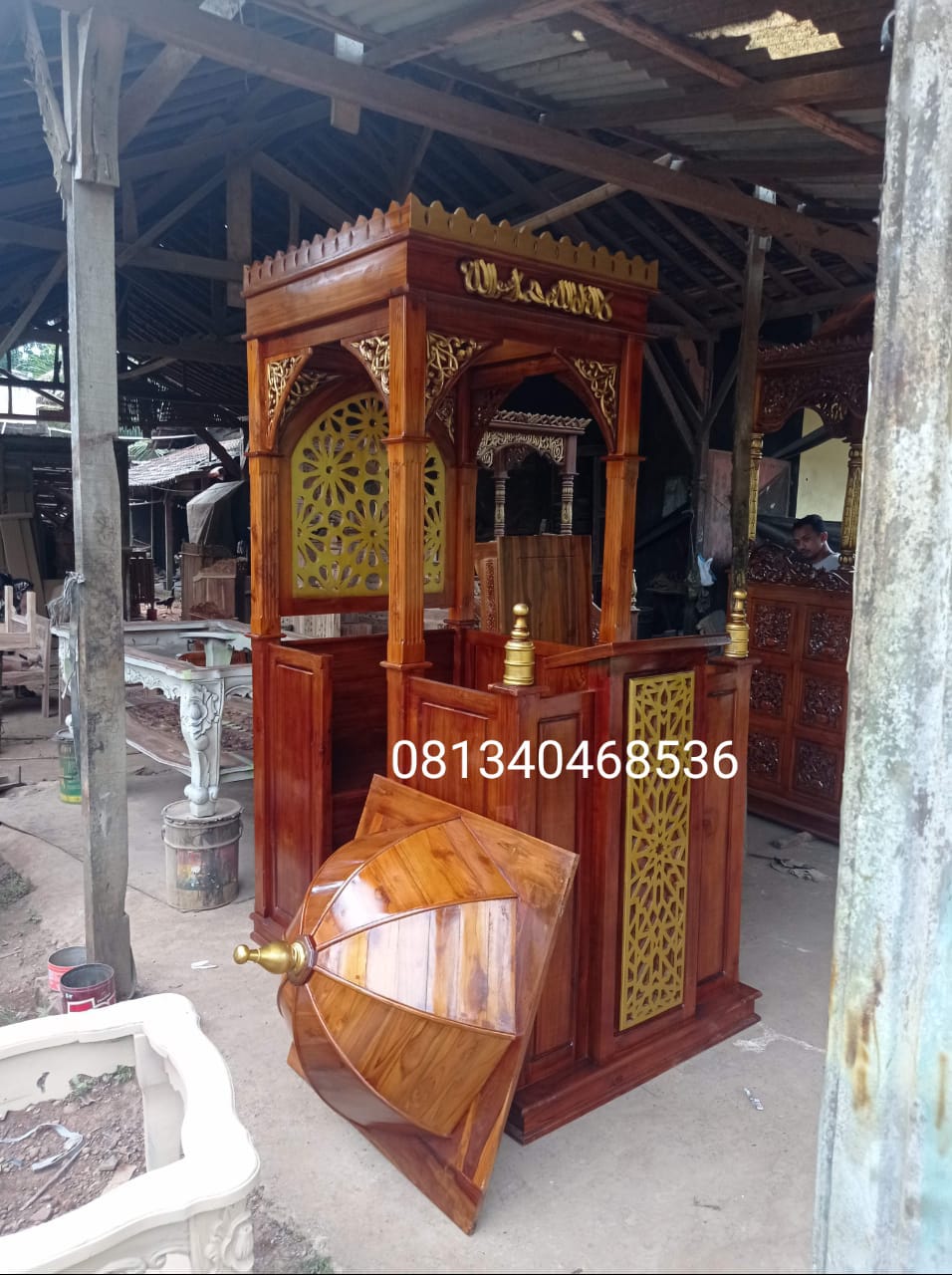 mimbar masjid kubah pintu samping (1)